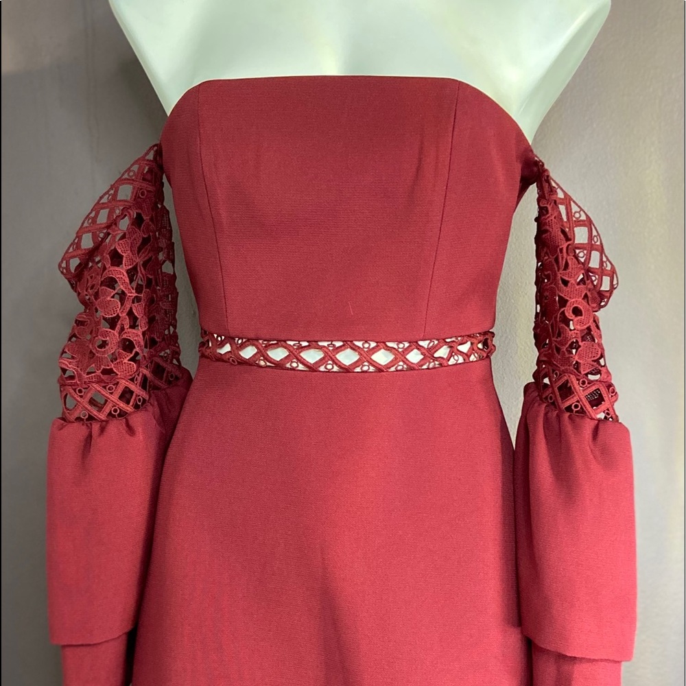 1 Moving sale make an offer. Keepsake uplifted dress - Picture 2 of 7